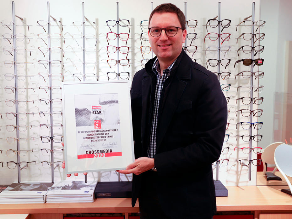 Platz 2 CROSSMEDIA: Bundesinnung der Augenoptiker (WKO) – #sehenswert.
Mag. Dr. Markus Gschweidl, MSc, Bundesinnungsmeister der Augenoptiker
